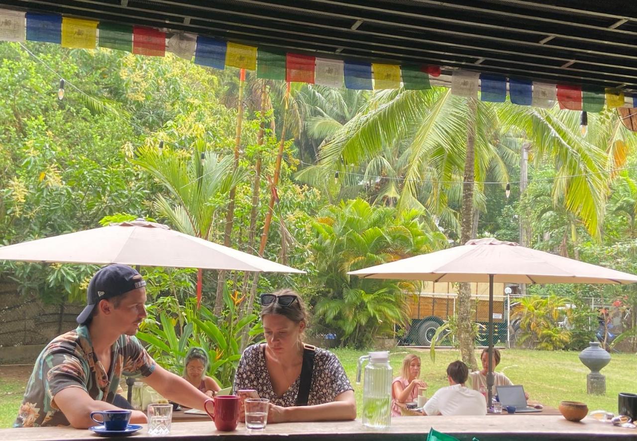Babylon Mirissa Hostel Luaran gambar